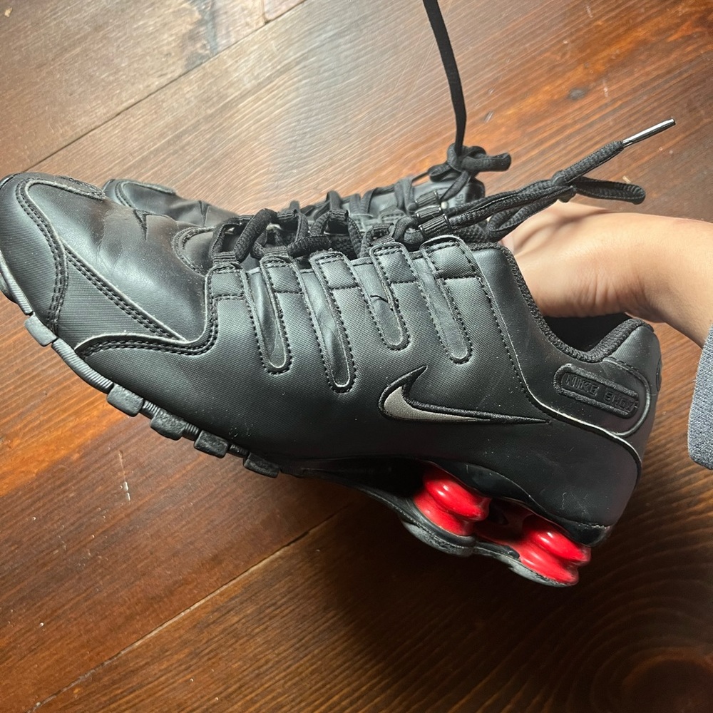 Nike Shox NZ 'Black Varsity Red' Sneakers